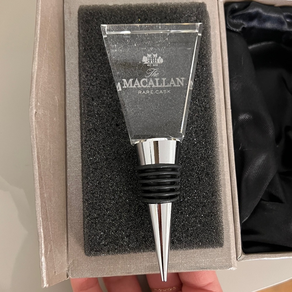 Glass Macallan Rare Cask bottle stopper collectable item in box NEW